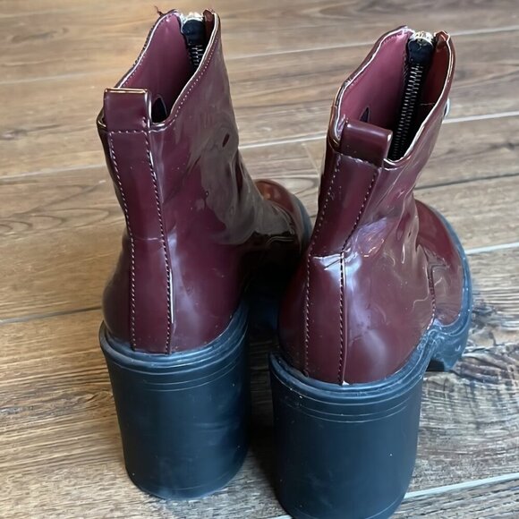 NWT Forever 21 Burgundy Patent Grunge patent combat Military zip up heel boots 7 - Picture 3 of 4